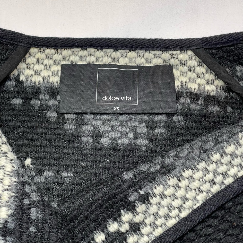 ✨2xHOST PICK✨Dolce Vita Kadias Edgy Wool Sweater Cardigan - Picture 6 of 9